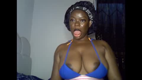 Snapshot of creamypussyxx chatting on 06/20/26, 09:56 creamypussyxx online show from 06/20/26, 09:56
