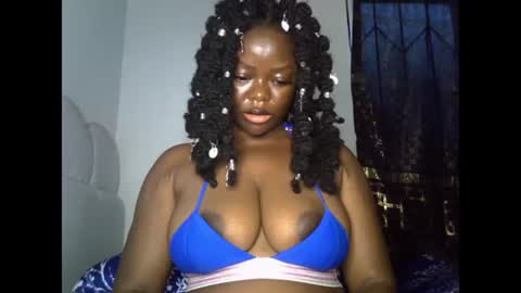 Snapshot of creamypussyxx chatting on 07/09/26, 11:25 creamypussyxx online show from 07/09/26, 11:25