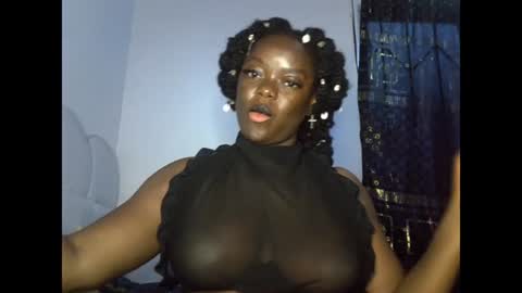 Snapshot of creamypussyxx chatting on 07/17/26, 11:39 creamypussyxx online show from 07/17/26, 11:39