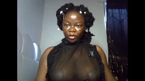 Snapshot of creamypussyxx chatting on 07/24/26, 07:39 creamypussyxx online show from 07/24/26, 07:39