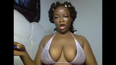Snapshot of creamypussyxx chatting on 07/26/26, 08:54 creamypussyxx online show from 07/26/26, 08:54