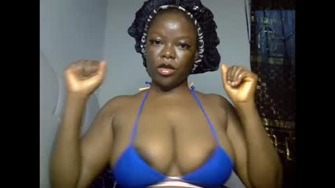 Snapshot of creamypussyxx chatting on 07/31/26, 10:03 creamypussyxx online show from 07/31/26, 10:03