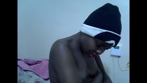 Snapshot of creamyypussyy chatting on 10/03/25, 09:56 creamyypussyy online show from 10/03/25, 09:56