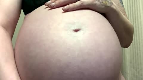 Breed me daddy  online show from 02/10/26, 04:33