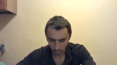 Snapshot of creativexx2 chatting on 10/27/25, 03:38 creativexx2 online show from 10/27/25, 03:38