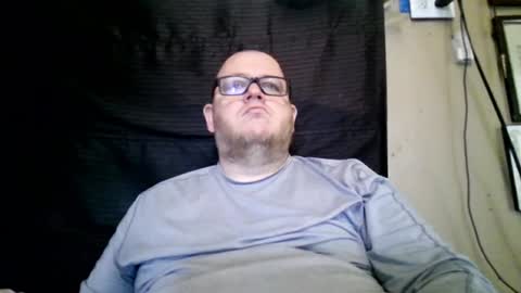 The hopeless romantic online show from 01/17/25, 08:55