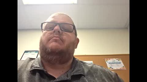 The hopeless romantic online show from 09/19/25, 05:09