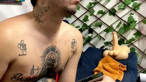 Snapshot of crees_master chatting on 02/26/26, 11:31 crees_master online show from 02/26/26, 11:31