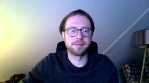 Snapshot of creloxp chatting on 12/18/24, 08:09 creloxp online show from 12/18/24, 08:09