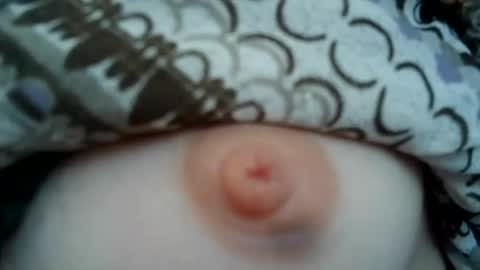 cremina online show from 03/10/25, 01:10