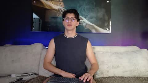 CRHISTIAN online show from 04/01/26, 02:36