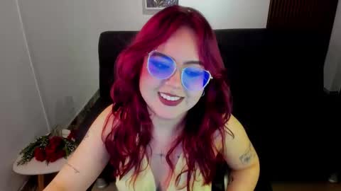 Snapshot of crimson_tati chatting on 09/14/25, 04:11 Tatiana online show from 09/14/25, 04:11