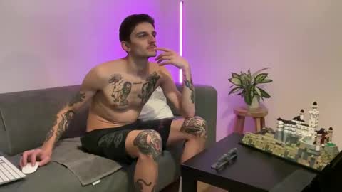 Crinifer online show from 01/14/26, 09:52