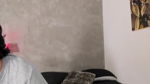 cris sasha online show from 03/18/26, 11:46