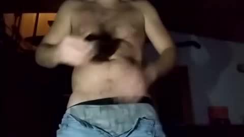 Snapshot of crisgipe chatting on 11/17/25, 09:09 Crisgipe online show from 11/17/25, 09:09