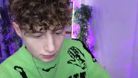 Chris online show from 11/13/25, 03:33