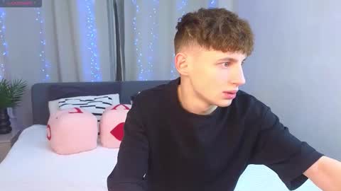 Chris online show from 11/27/25, 02:52