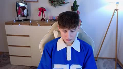 Chris online show from 12/14/25, 03:17