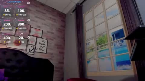 Snapshot of crissh_1 chatting on 12/06/24, 11:14 crissh 1 online show from 12/06/24, 11:14