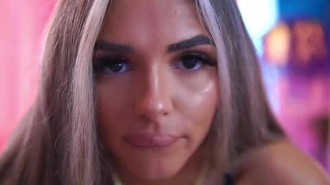 Crissy online show from 04/14/26, 09:04