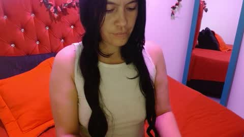 Snapshot of cristal1609 chatting on 03/10/26, 01:27 cristal1609 online show from 03/10/26, 01:27