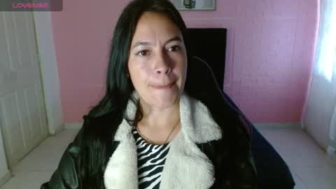 Snapshot of cristal541658 chatting on 07/21/26, 07:38 cristal541658 online show from 07/21/26, 07:38