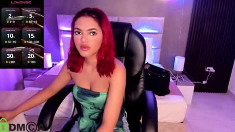 cristal__adams online show from 10/13/25, 12:05