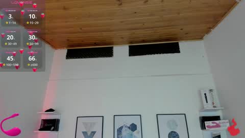 Snapshot of cristal__hot_1 chatting on 01/17/25, 10:11 Cristal online show from 01/17/25, 10:11