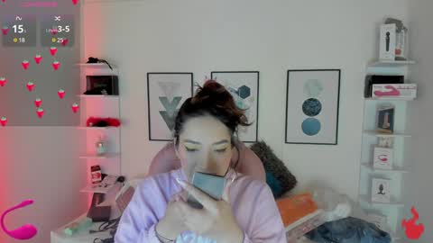 Snapshot of cristal__hot_1 chatting on 01/27/25, 04:09 Cristal online show from 01/27/25, 04:09