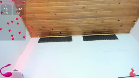 Snapshot of cristal__hot_1 chatting on 01/27/25, 07:14 Cristal online show from 01/27/25, 07:14