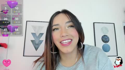 Snapshot of cristal__hot_1 chatting on 02/21/25, 07:23 Cristal online show from 02/21/25, 07:23