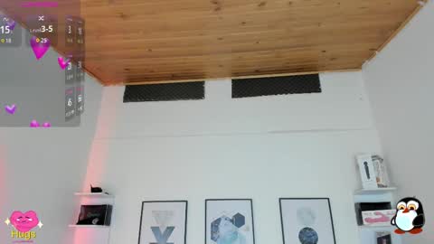 Snapshot of cristal__hot_1 chatting on 02/23/25, 04:07 Cristal online show from 02/23/25, 04:07