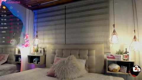 Snapshot of cristal__hot_1 chatting on 10/04/25, 05:05 Cristal online show from 10/04/25, 05:05