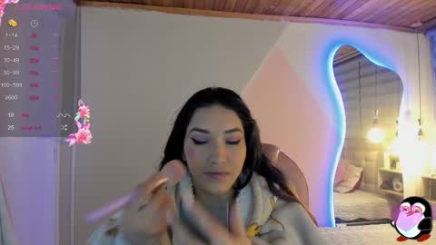 Snapshot of cristal__hot_1 chatting on 10/24/25, 05:15 Cristal online show from 10/24/25, 05:15