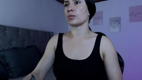 Snapshot of cristal_hilton_10 chatting on 04/26/26, 02:31 Alejandra from Wednesday to Saturday from 1000 pm to 400 am Colombian hour online show from 04/26/26, 02:31