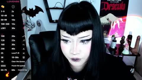 Cris online show from 03/25/26, 08:59