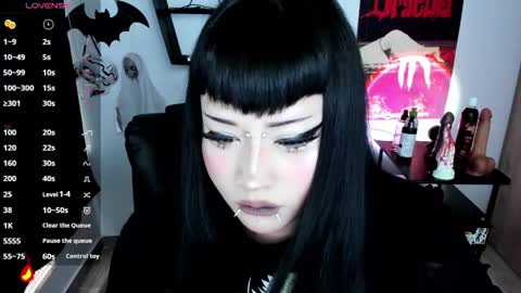 Cris online show from 03/26/26, 08:25