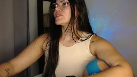 Snapshot of cristal_sexyboobs_ chatting on 02/14/25, 04:37 Cristal online show from 02/14/25, 04:37
