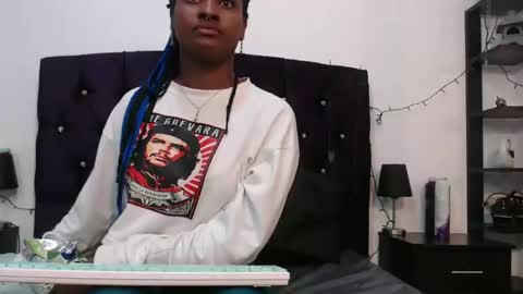 Hanna  online show from 01/04/25, 01:52