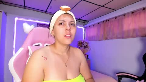 cristal_smith20 online show from 03/27/26, 12:05