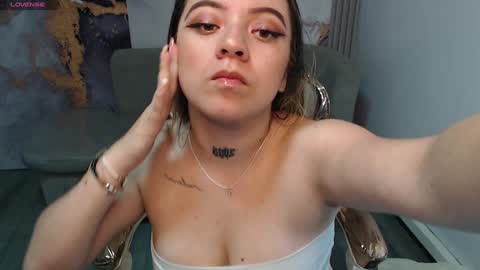 Cristal online show from 12/27/24, 03:09