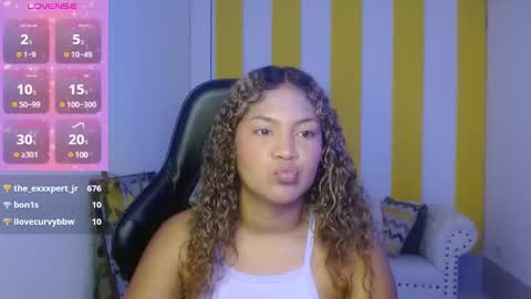 Snapshot of cristal_war chatting on 01/03/25, 11:44 Cristal online show from 01/03/25, 11:44