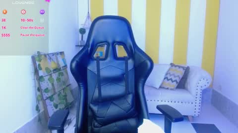 Snapshot of cristal_war chatting on 01/09/25, 11:45 Cristal online show from 01/09/25, 11:45