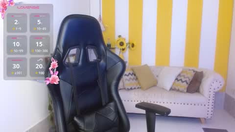 Snapshot of cristal_war chatting on 01/21/25, 01:08 Cristal online show from 01/21/25, 01:08