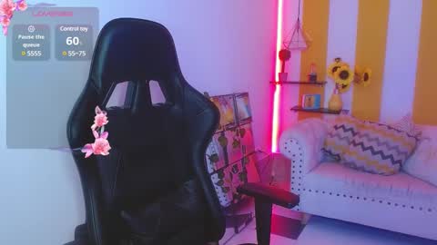 Snapshot of cristal_war chatting on 01/24/25, 03:11 Cristal online show from 01/24/25, 03:11