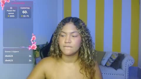 Snapshot of cristal_war chatting on 01/31/25, 11:56 Cristal online show from 01/31/25, 11:56