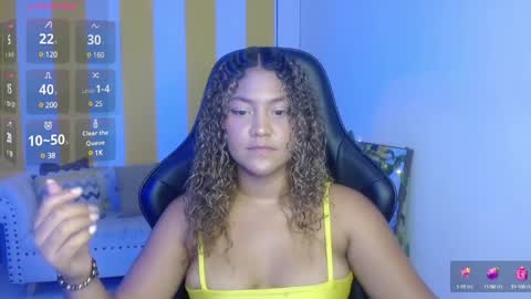 Snapshot of cristal_war chatting on 02/12/25, 11:30 Cristal online show from 02/12/25, 11:30