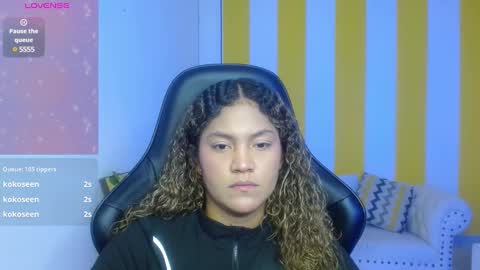 Snapshot of cristal_war chatting on 03/05/25, 11:27 Cristal online show from 03/05/25, 11:27