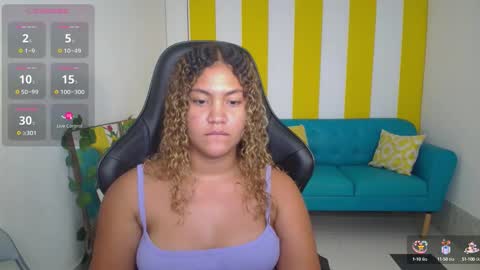 Snapshot of cristal_war chatting on 09/15/25, 11:49 Cristal online show from 09/15/25, 11:49