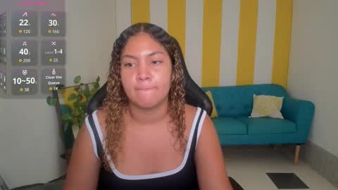 Snapshot of cristal_war chatting on 11/09/25, 11:03 Cristal online show from 11/09/25, 11:03